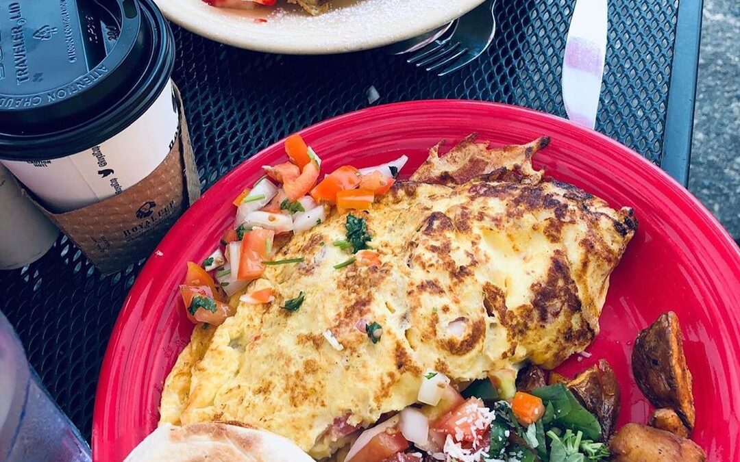 LouLou’s Griddle in the middle